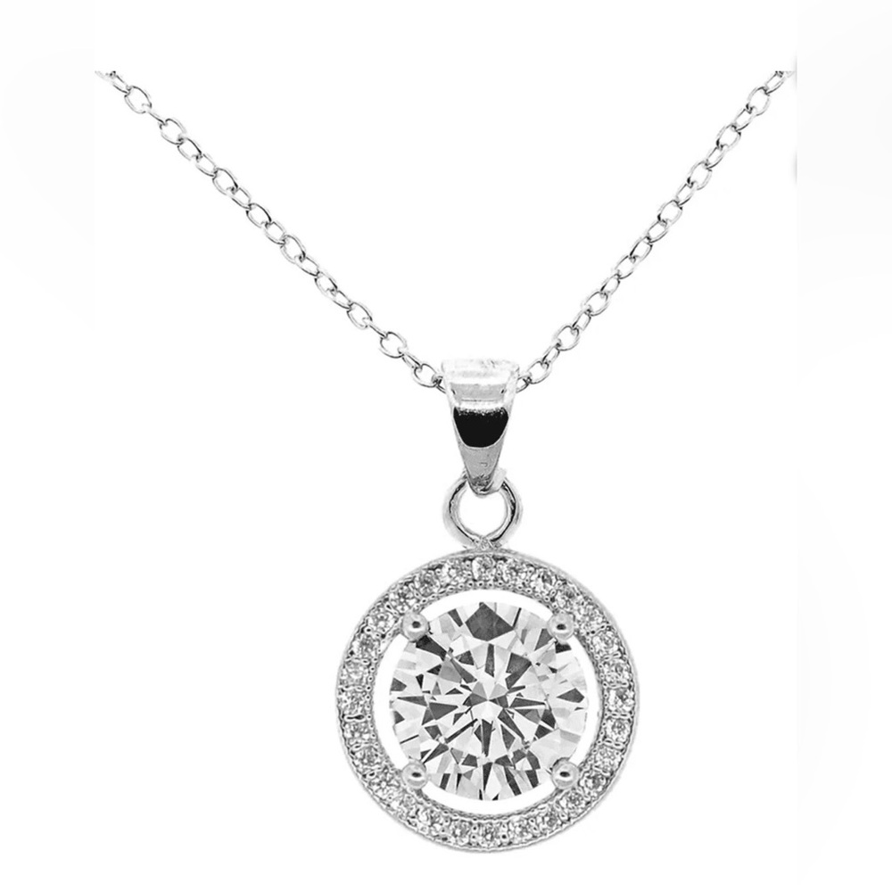 NWT Cate & Chloe Blake 18k White Gold Plated Halo Necklace